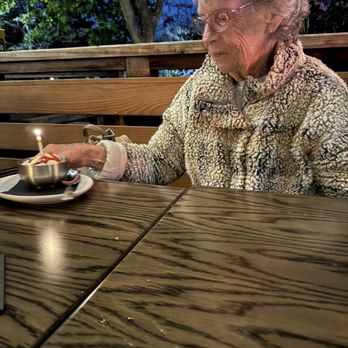 Eureka! - Complimentary birthday ice cream sundae - Burgers Near Me - Claremont, California Eureka! - Complimentary birthday ice cream sundae - Burgers Near Me - Claremont, California