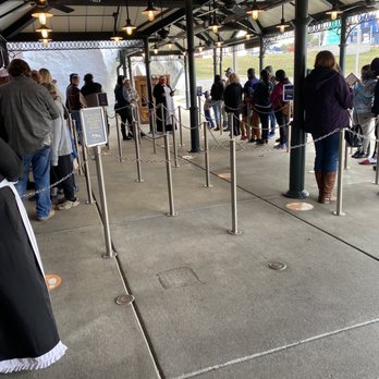Titanic Museum Attraction - Lines outside, regardless if you had a timed entry or nor. Either way- 1 line for tickets and folks that still need to but tix - Museums Near Me - Branson, Missouri Titanic Museum Attraction - Lines outside, regardless if you had a timed entry or nor. Either way- 1 line for tickets and folks that still need to but tix - Museums Near Me - Branson, Missouri