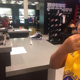 House of hoops