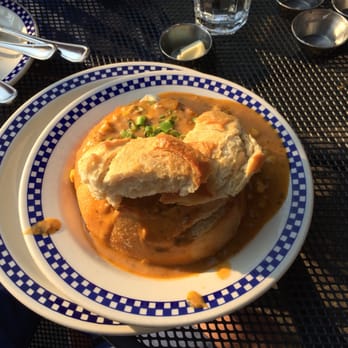 Duke's Seafood - Chicken chowder - Seafood Near Me - Seattle, Washington Duke's Seafood - Chicken chowder - Seafood Near Me - Seattle, Washington