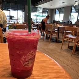 Seasonal Frozen Mango Dragonfruit Lemonade, 6/27/23 Seasonal Frozen Mango Dragonfruit Lemonade, 6/27/23