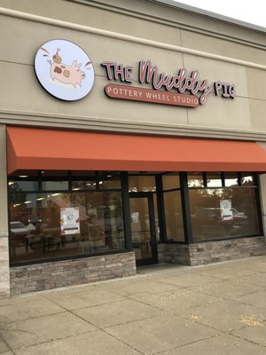 The Muddy Pig by null