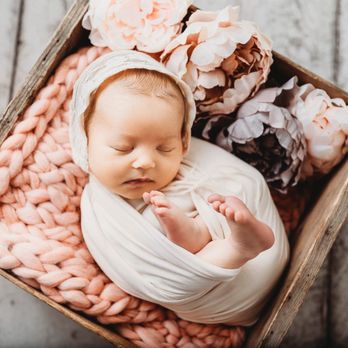Melissa Ohms Photography - 9 Days Old - Session Photography Near Me - Livermore, California