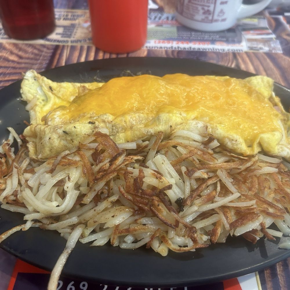 3 egg omelette with hashbrown.