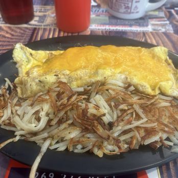 Dawn & Phil's Cafe - 3 egg omelette with hashbrown. - American Near Me - Colon, Michigan Dawn & Phil's Cafe - 3 egg omelette with hashbrown. - American Near Me - Colon, Michigan