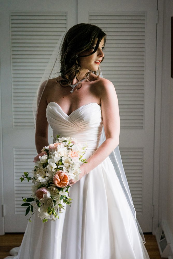 VALLEYGREEN FLOWERS & GIFTS Updated September 2024 26 Photos 1013