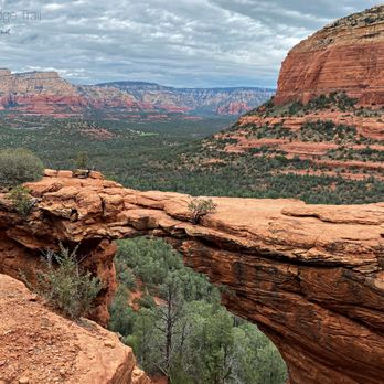 Devil's Bridge Trail - Hiking Near Me - Sedona, Arizona