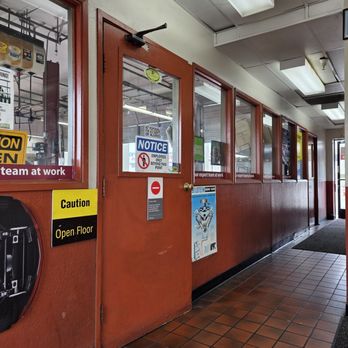Jiffy Lube - Auto Repair Near Me - Torrance, California