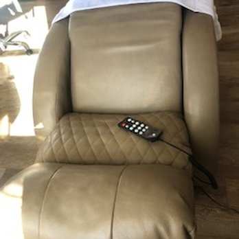 Foot Reflexology Therapy - 0-gravity chair. keep your blood pressure on a good level - Reflexology Near Me - Annapolis, Maryland Foot Reflexology Therapy - 0-gravity chair. keep your blood pressure on a good level - Reflexology Near Me - Annapolis, Maryland