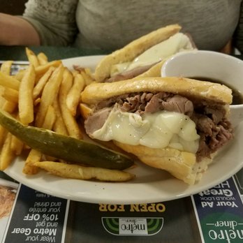 Metro Diner - American Near Me - Indianapolis, Indiana