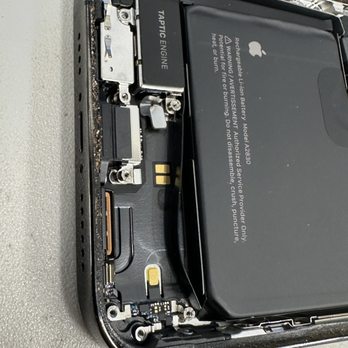 Star Wireless - iPhone 14 Pro Max Charging Port Repair - Mobile Phone Repair Near Me - Ypsilanti, Michigan Star Wireless - iPhone 14 Pro Max Charging Port Repair - Mobile Phone Repair Near Me - Ypsilanti, Michigan