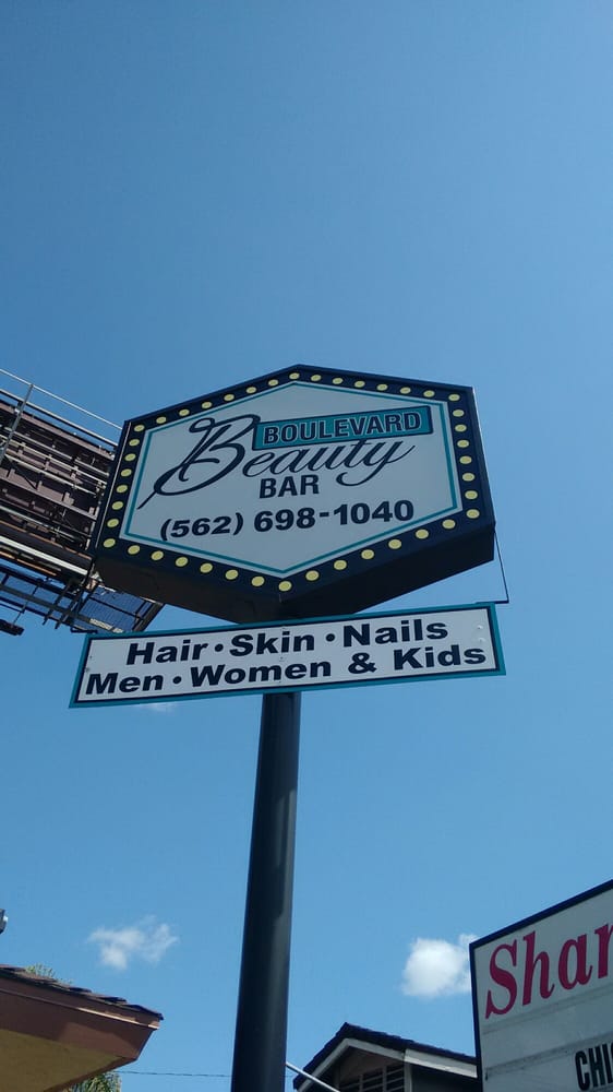 Boulevard Beauty Bar Photos