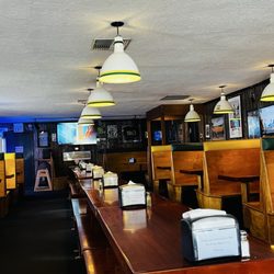 Inside layout - old-school vibe