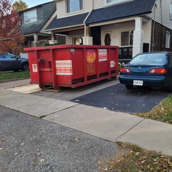 RedBins Disposal - Junk Removal & Hauling Near Me - Toronto, Ontario
