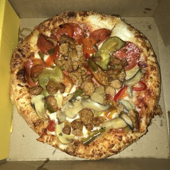 Amicci's Pizza - Small pizza - Pizza Near Me - Hamtramck, Michigan