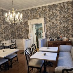 The Aerie - Dining Area
