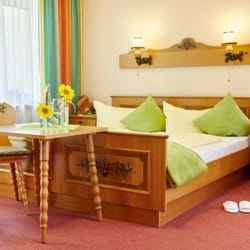 Restaurant Schloßberg - Zimmer