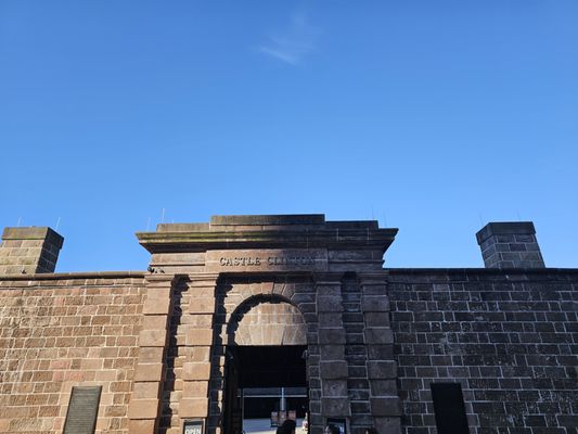 Castle Clinton National Monument by null