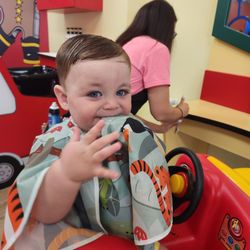 Cookie Cutters Haircuts for Kids - My boy getting a great haircut!