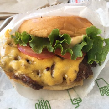 Shake Shack Flatbush - Barclays Ctr - Shackburger! - Burgers Near Me - Brooklyn, New York Shake Shack Flatbush - Barclays Ctr - Shackburger! - Burgers Near Me - Brooklyn, New York