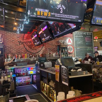 Brewbakers - Bar seating - New American Near Me - Lenexa, Kansas