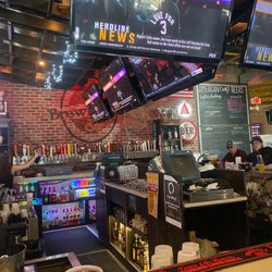 Brewbakers - Bar seating