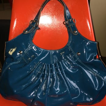 Repeat Boutique - Scored this awesome, gently used Nine West purse for $15! - Used, Vintage & Consignment Near Me - Knoxville, Tennessee