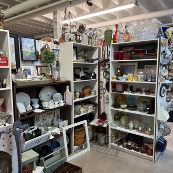 Virginia Beach Antique Mall - Antiques Near Me - Virginia Beach, Virginia Virginia Beach Antique Mall - Antiques Near Me - Virginia Beach, Virginia
