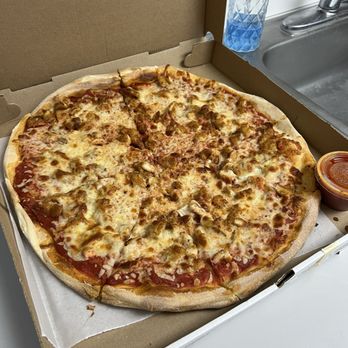 Pomodoro - Chicken Parmigiana pizza - Italian Near Me - Fort Lee, New Jersey Pomodoro - Chicken Parmigiana pizza - Italian Near Me - Fort Lee, New Jersey