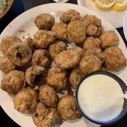 Ruben's Fish and Steak House - Fried Mushrooms, Very good!