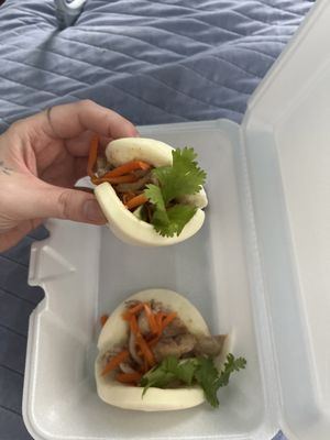 Le's Baguette Banh Mi Cafe by null