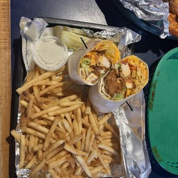 Elmo's - Chicken finger wrap - American Near Me - Getzville, New York Elmo's - Chicken finger wrap - American Near Me - Getzville, New York