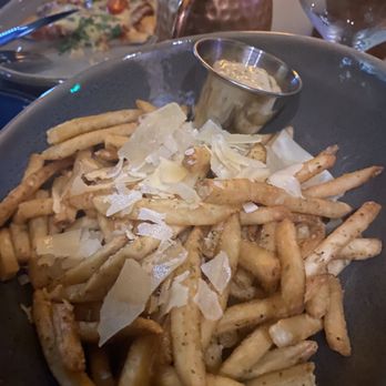 Sophia's Lounge - Hand Cut French Fries - Lounges Near Me - Charlotte, North Carolina Sophia's Lounge - Hand Cut French Fries - Lounges Near Me - Charlotte, North Carolina