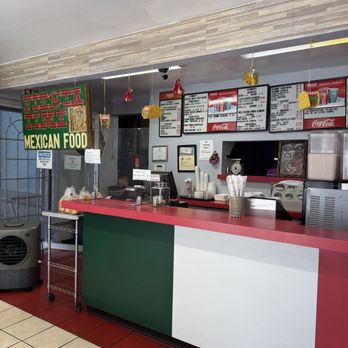 Fiesta Time - Interior counter - Mexican Near Me - Wailuku, Hawaii Fiesta Time - Interior counter - Mexican Near Me - Wailuku, Hawaii