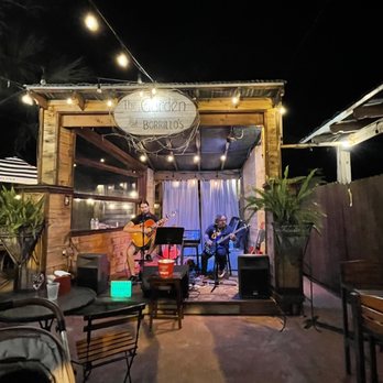 Uptown Pizza - live music - Pizza Near Me - Saint Augustine, Florida