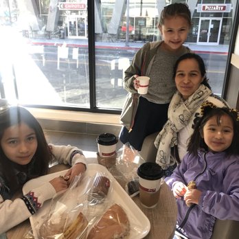 85°C Bakery Cafe-Glendale - Bakeries Near Me - Glendale, California 85°C Bakery Cafe-Glendale - Bakeries Near Me - Glendale, California