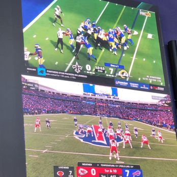 Atomic Golf - Big screen - Sports Bars Near Me - Las Vegas, Nevada Atomic Golf - Big screen - Sports Bars Near Me - Las Vegas, Nevada