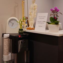 Solution Heal - Reception area