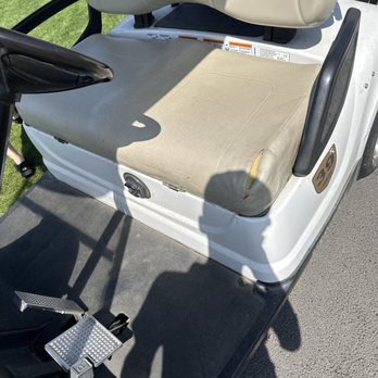 Juniper Golf Course - At 88 bucks a person should have better carts - Golf Near Me - Redmond, Oregon