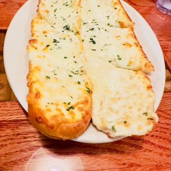 Contos Pizza - two slices of bread on a plate - Pizza Near Me - Lake Stevens, Washington