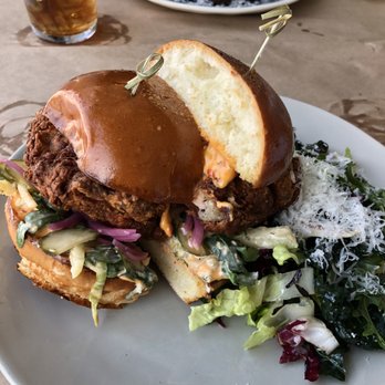Ellie's - Fried Chicken Sandwich - Italian Near Me - Long Beach, California