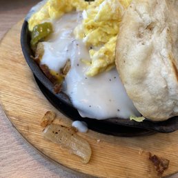 Country sausage gravy skillet