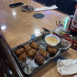 Wings Etc - Pretzel bites