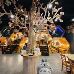 Kyuramen x TBaar - West Midtown - Interior