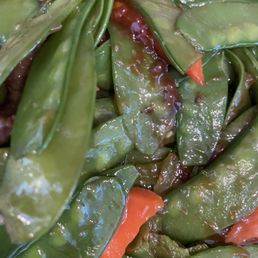 Beef with snow peas