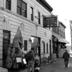 Park Slope Food Coop - The Coop made the firemen next door honorary members after 911.