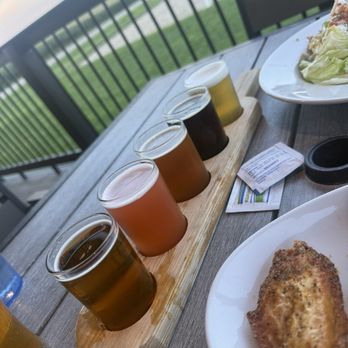 Kinkaider Brewing Company - Flight - Breweries Near Me - Broken Bow, Nebraska