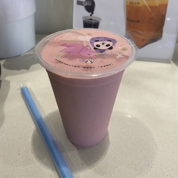 Bigstraw Boba - Strawberry Cream - Juice Bars & Smoothies Near Me - Ventura, California