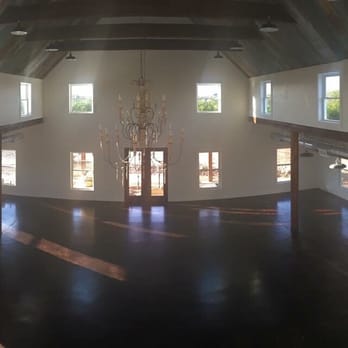 Five Oaks Farm - Panoramic Overview - Venues & Event Spaces Near Me - Cleburne, Texas