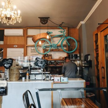Moore Coffee Shop - Inside - Coffee & Tea Near Me - Seattle, Washington